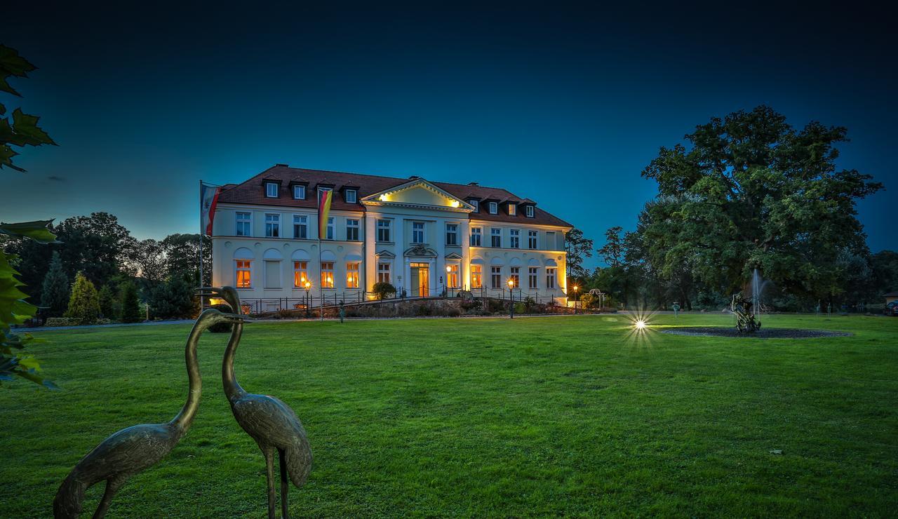Seeschloss Schorssow Exterior photo