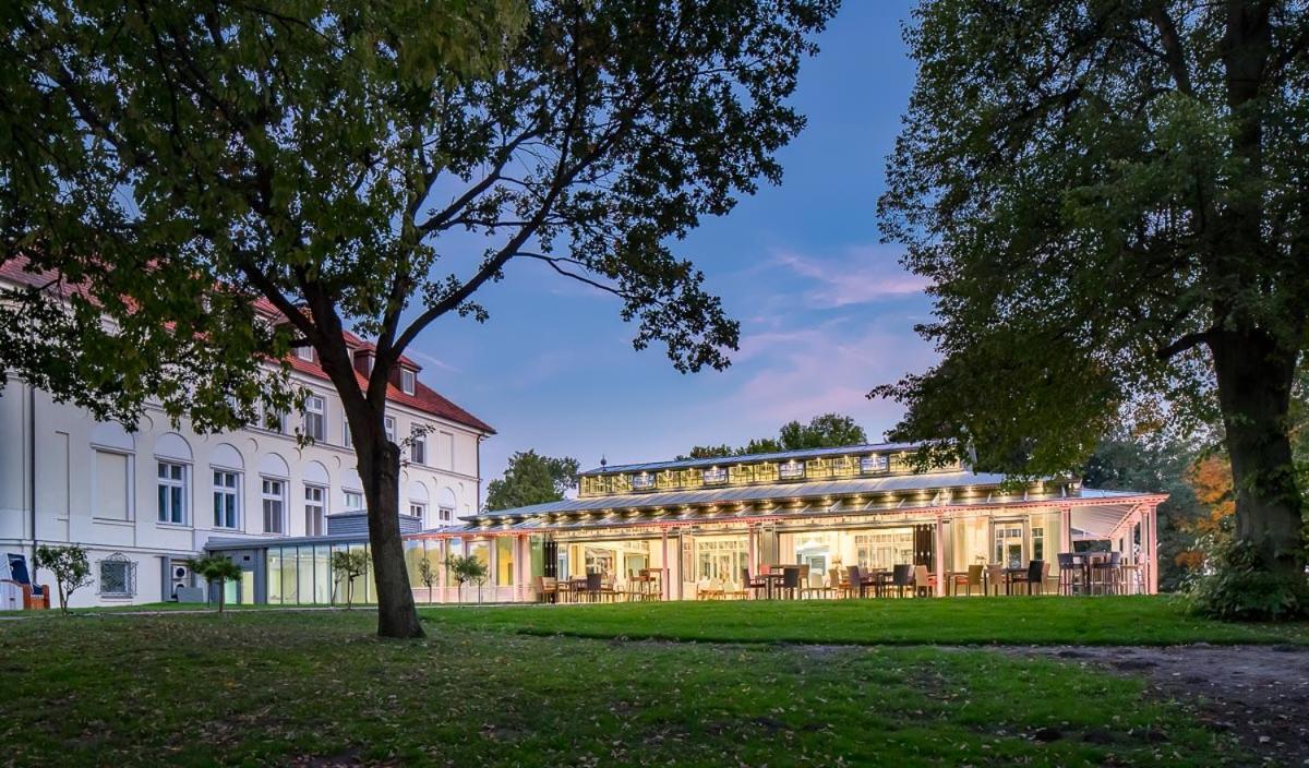Seeschloss Schorssow Exterior photo